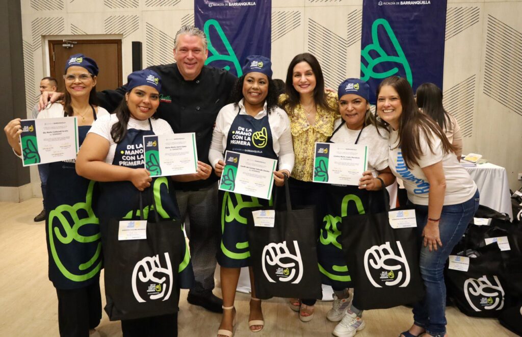 150 mujeres de Barranquilla recibieron capacitación en comida italiana