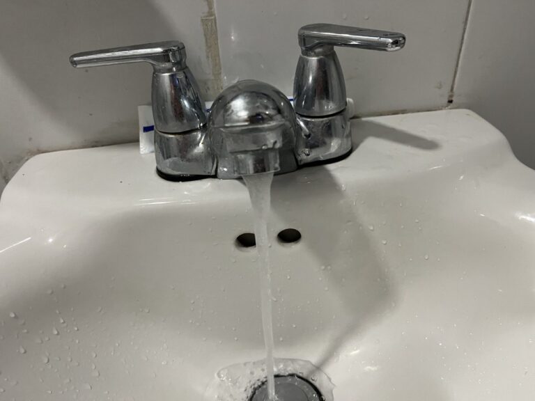 Después de un arduo trabajo por más de 20 horas se normaliza el servicio de agua en Barranquilla