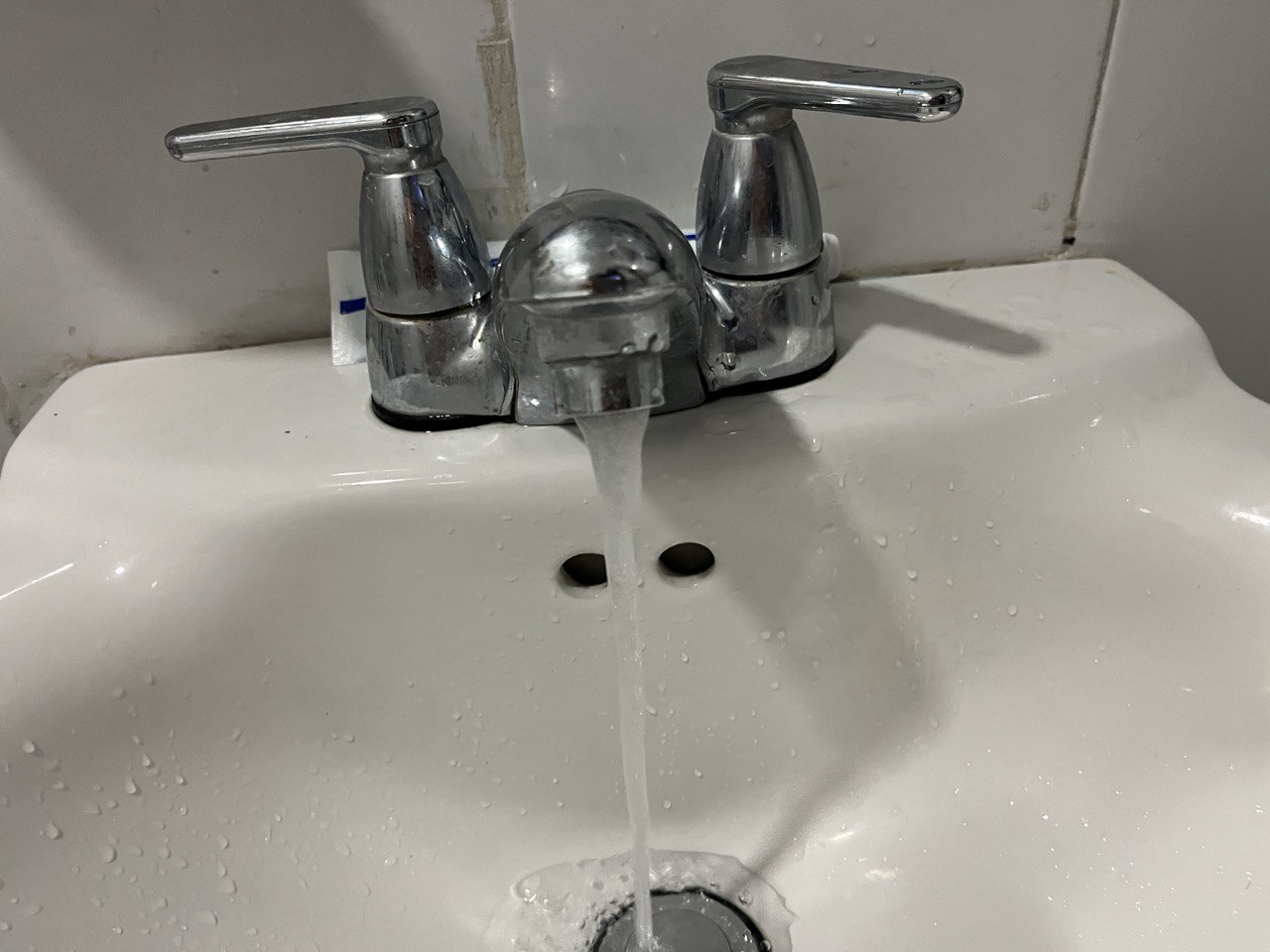 Después de un arduo trabajo por más de 20 horas se normaliza el servicio de agua en Barranquilla