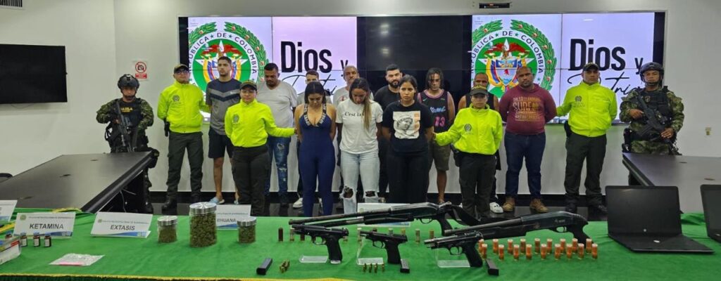 Capturada dirctora de un colegio al norte de Barranquilla que presuntamente fabricaba drogas y cultivaba mariguana