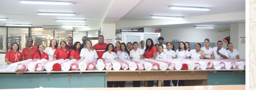 Sena, Atlático elabora la bandera más grande del mundo para el Junior de Barranquilla