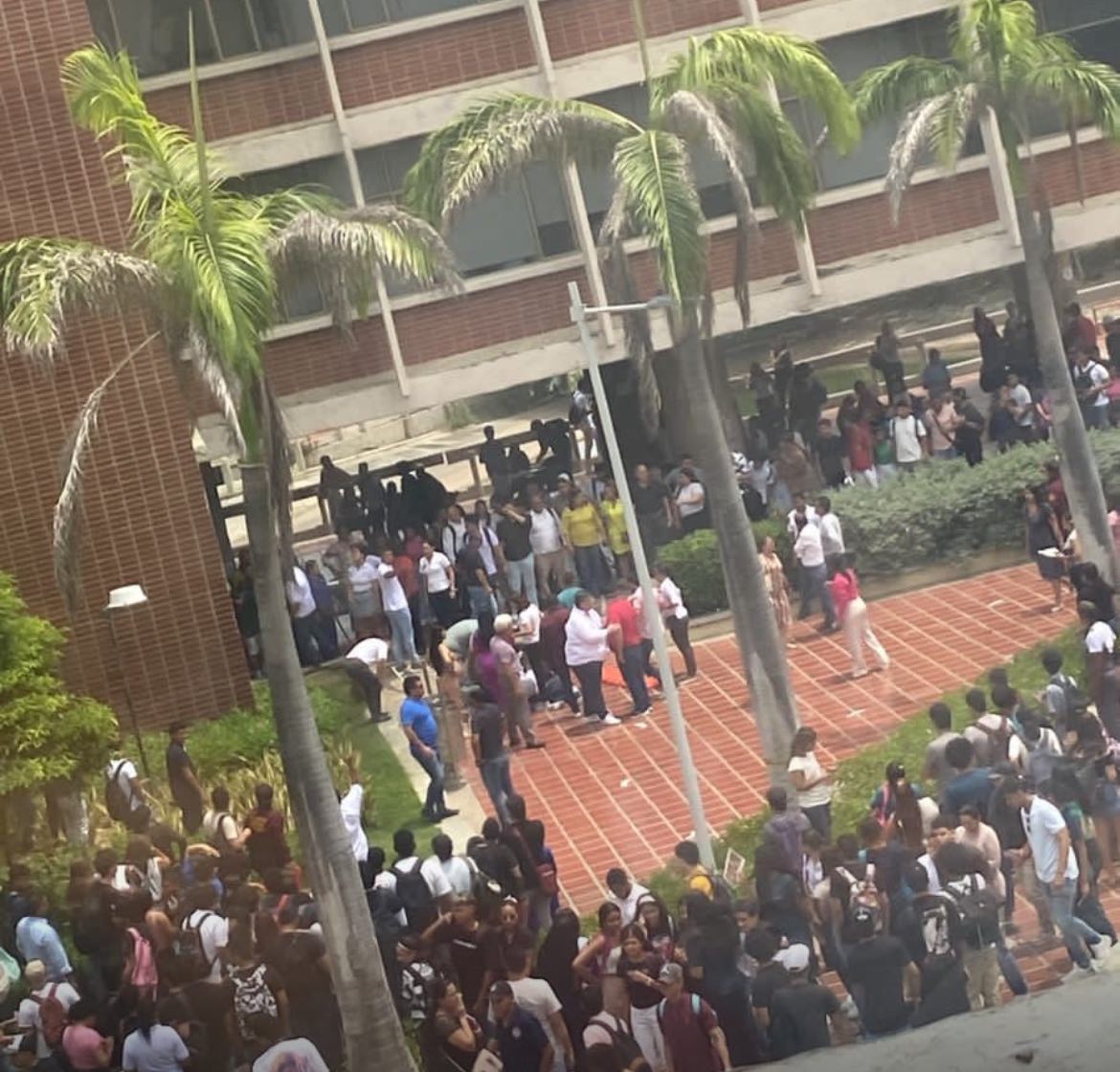 photo_2024-08-22_23-54-26