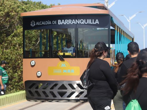 En Puerto Mocho y en la trampa del arroyo León, empresarios y Distrito de Quilla hicieron una jornada de limpieza