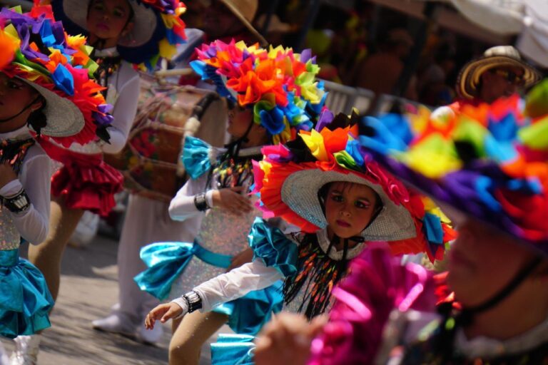 Los niños disfrutaron su carnaval