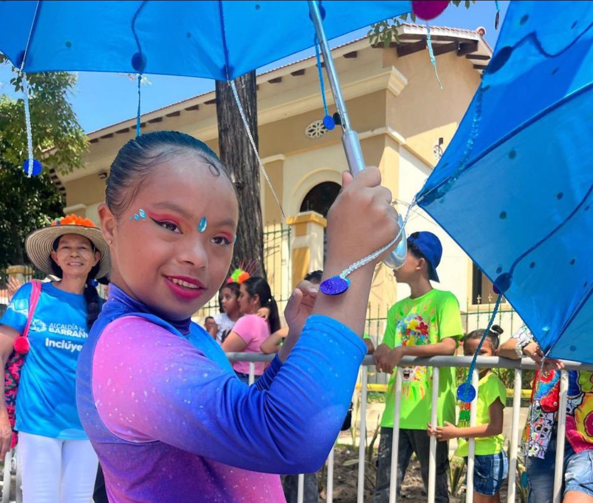 Desfile de los niños por la inclusión