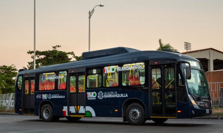 Transmetro listo para transportar a pasajeros al finalizar concierto de Shkira