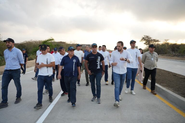 Alcalde inauguró la prolongacion de la calle 98
