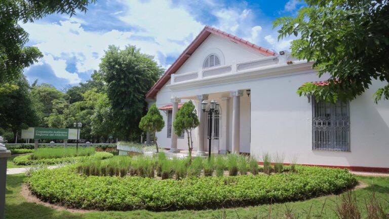 Sobresaliente es el desempeño de la CRA