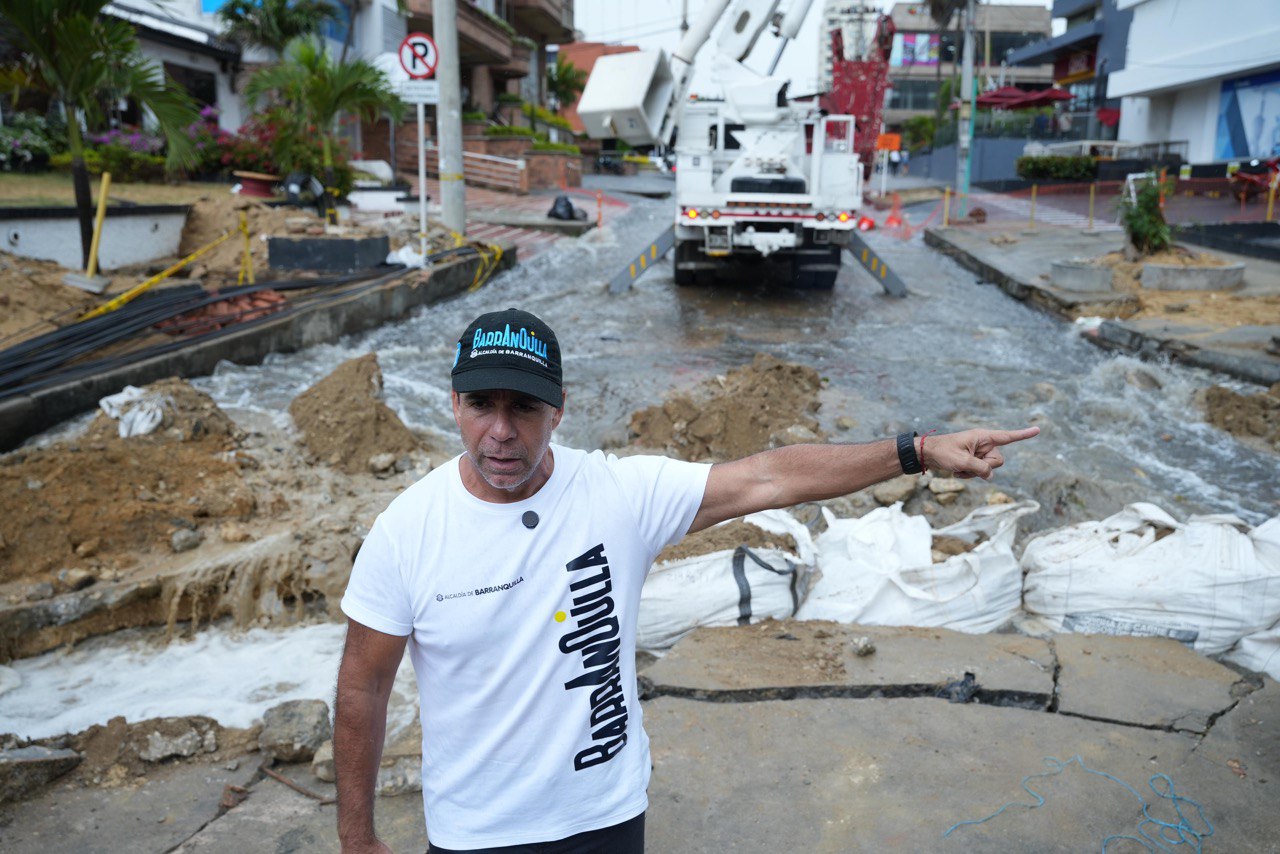 AVANZA CANALIZACIÓN DEL ARROYO DE LA CALLE 85