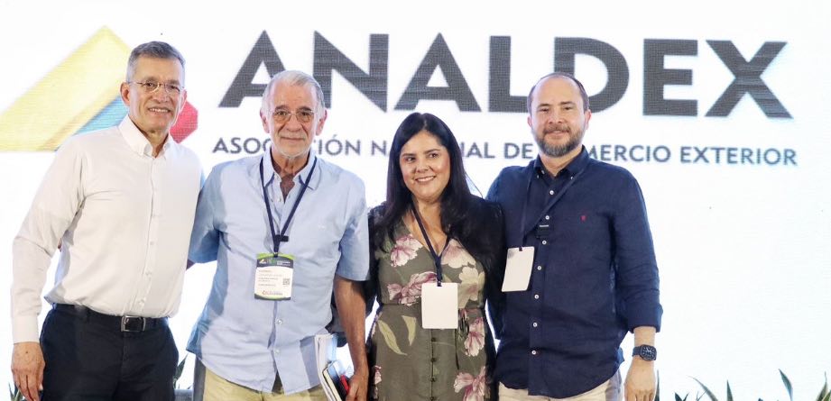 Javier Díaz , de Analdex, lideró el evento