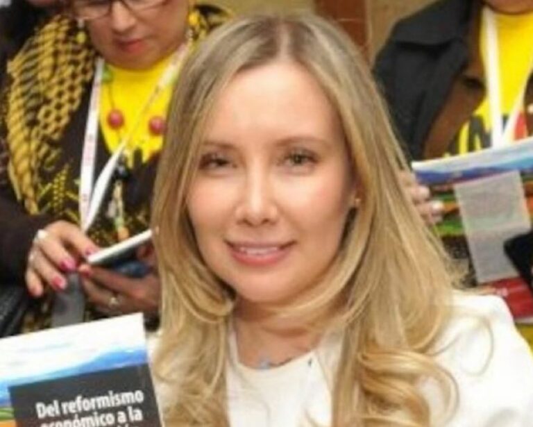 LLega en representación del PartidoLiberal