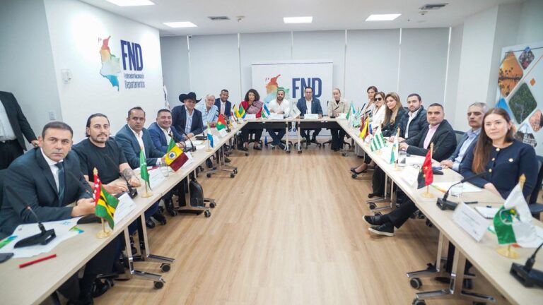 Goberndores reunidos