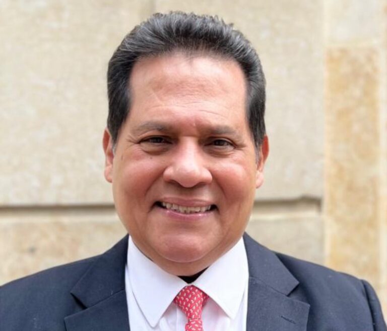 REGLA FISCAL