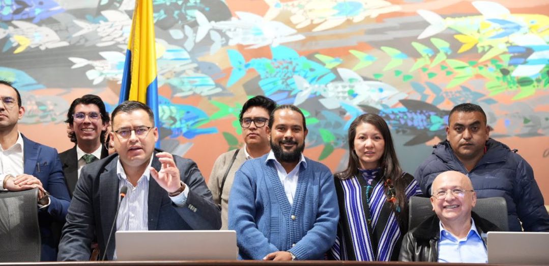 SE MANTIENE EL SISTEMA DE PILARES