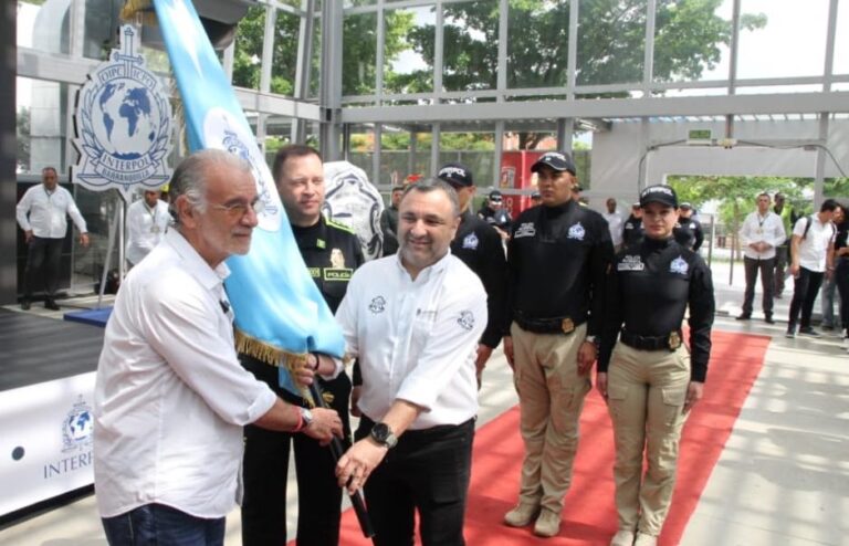 La Interpol ya está aquí