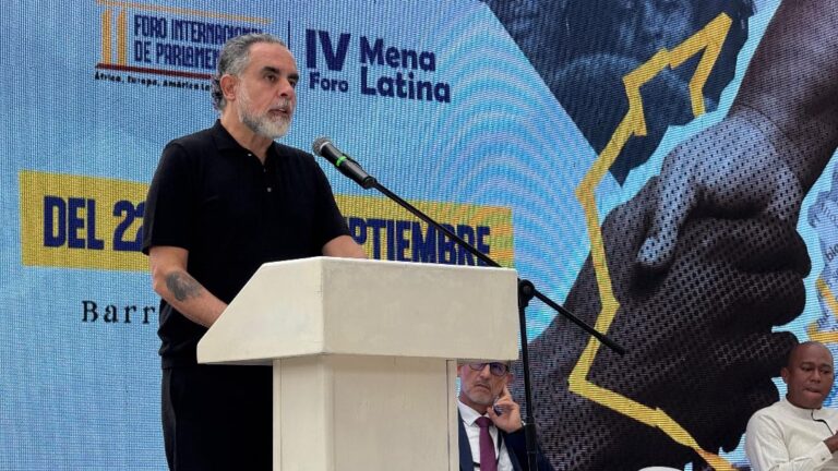 Poder a los raizales