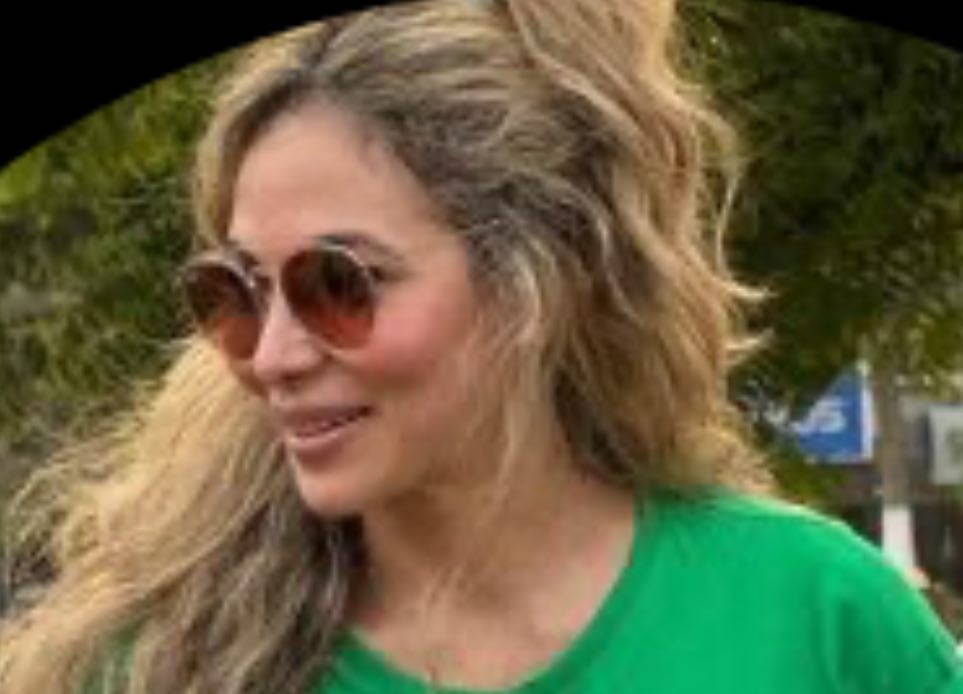 photo_2025-11-12_01-03-31