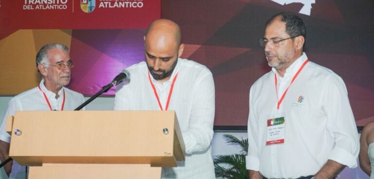 photo_2025-11-15_23-12-46