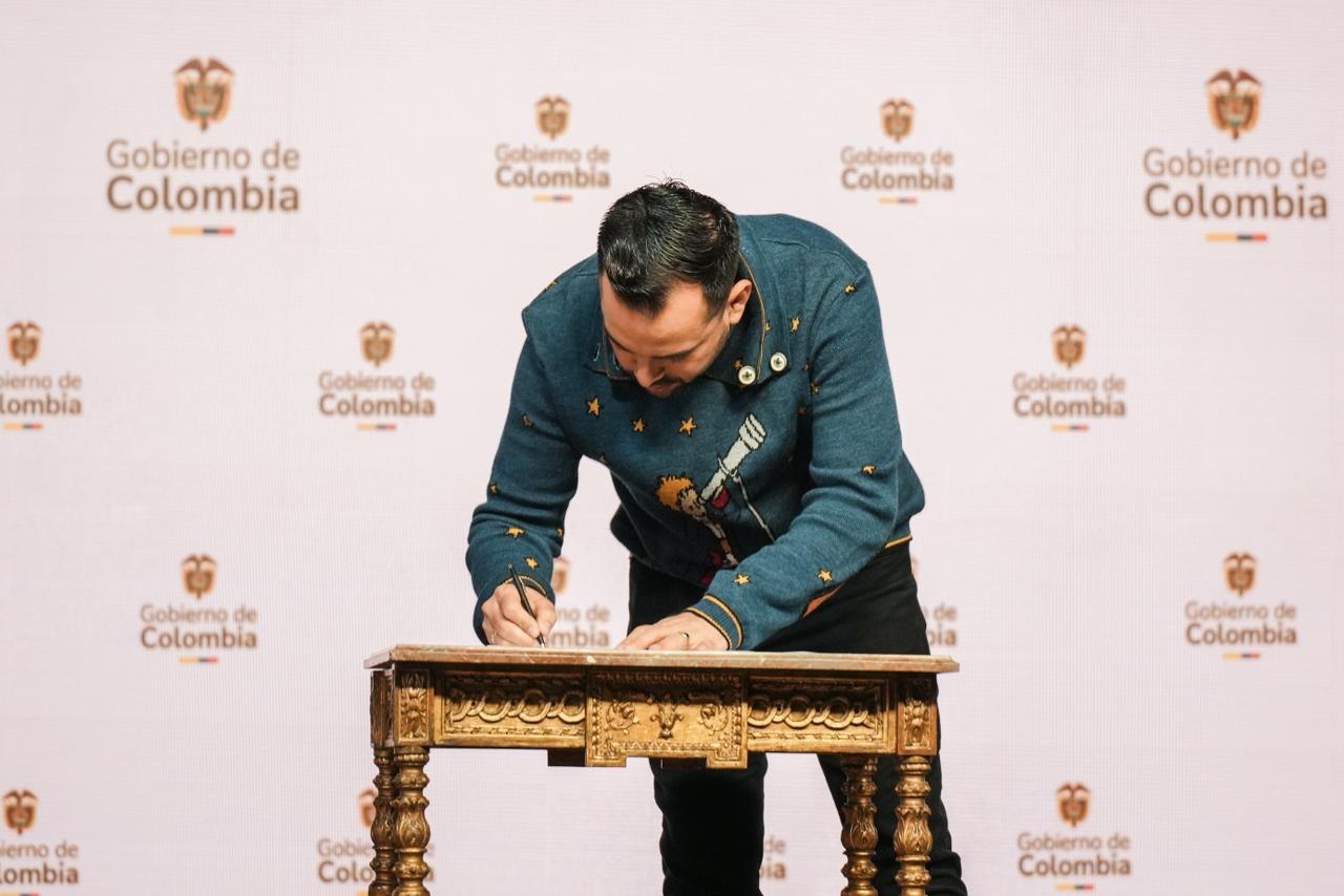 photo_2025-11-22_21-47-15