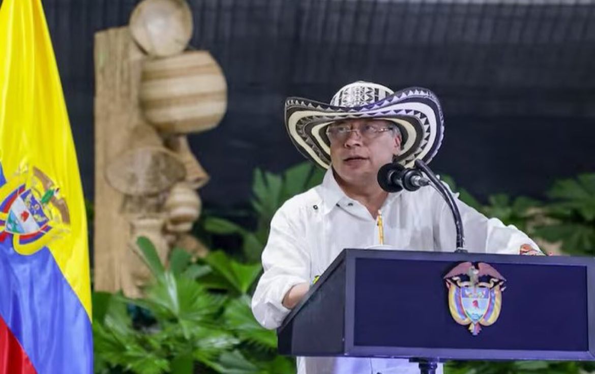 photo_2025-11-27_22-32-13