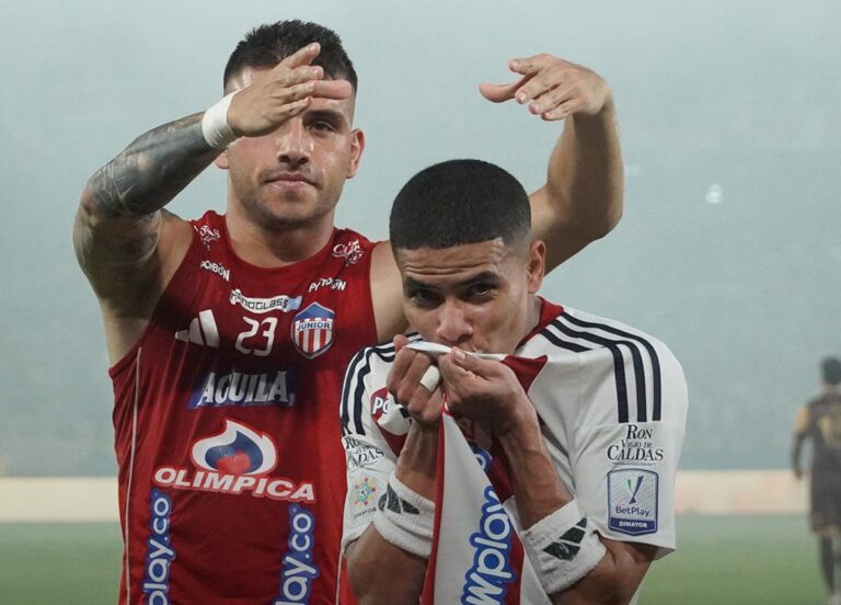 photo_2025-12-12_23-31-37