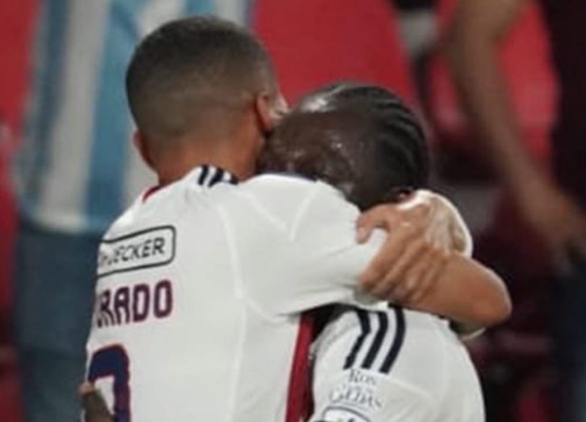 photo_2025-12-16_22-04-42